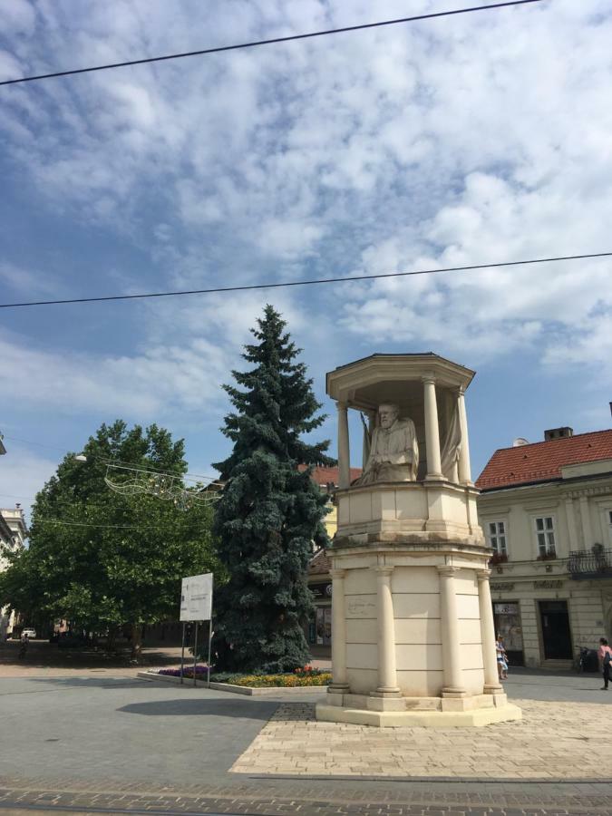 Mse Apartman Miskolc Eksteriør bilde