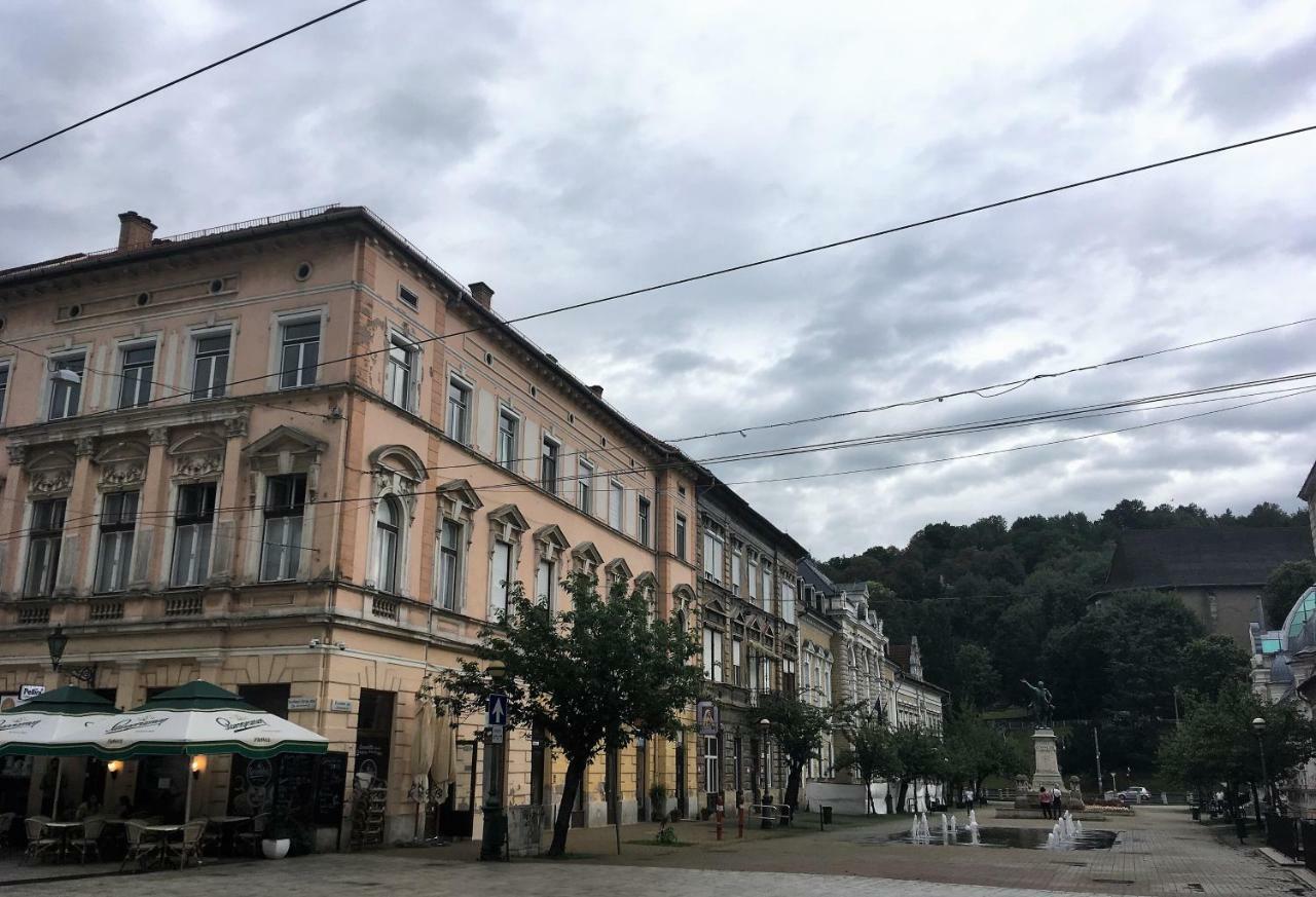 Mse Apartman Miskolc Eksteriør bilde